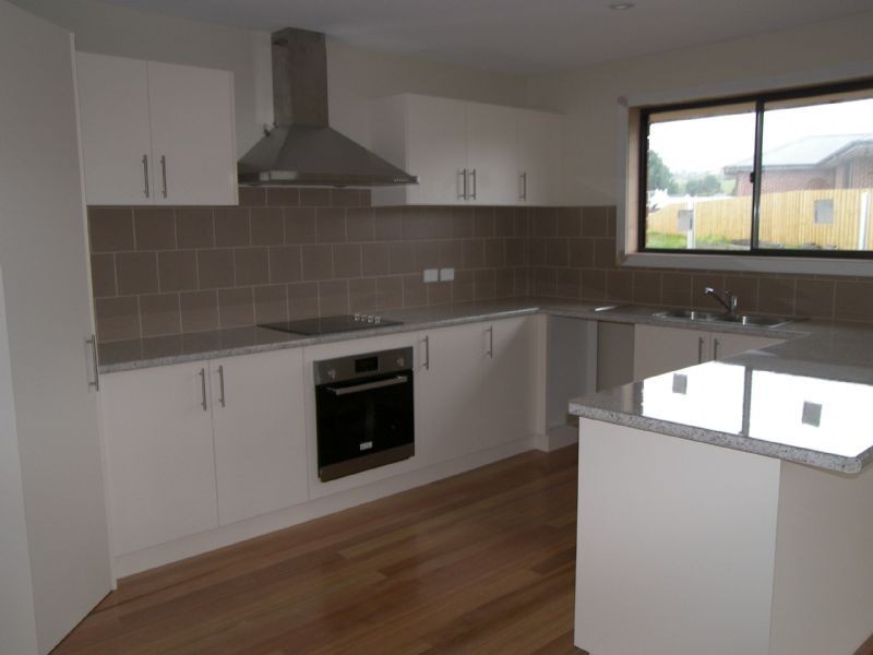 10 Evia Court, Newnham TAS 7248