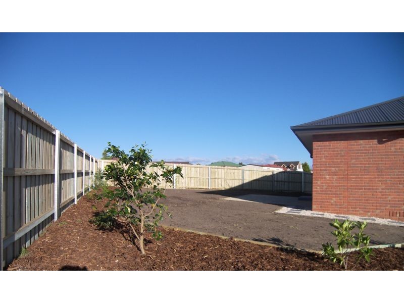 10 Evia Court, Newnham TAS 7248