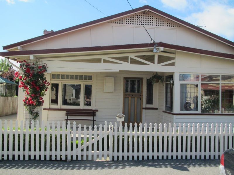 9 Waugh Street, Invermay TAS 7248