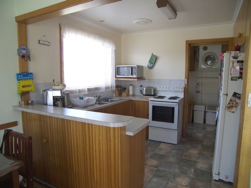 6 Walnut Grove, Summerhill TAS 7250