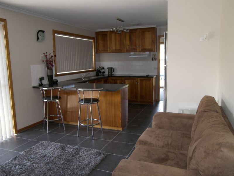 10 Drysdale Court, Newnham TAS 7248