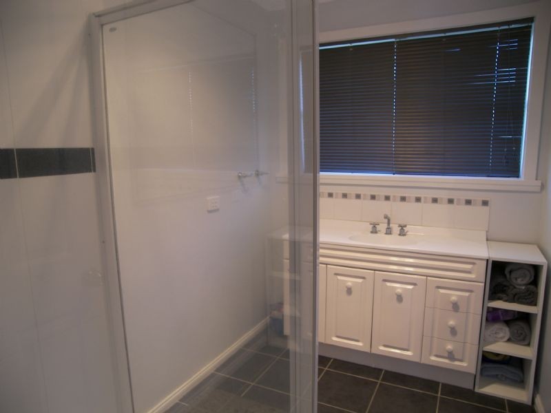 10 Drysdale Court, Newnham TAS 7248