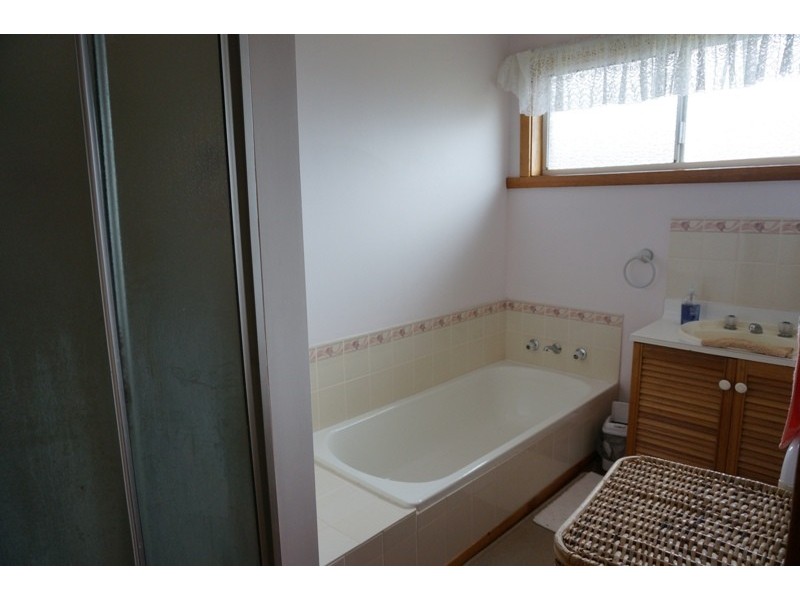 77 Franmaree Road, Newnham TAS 7248