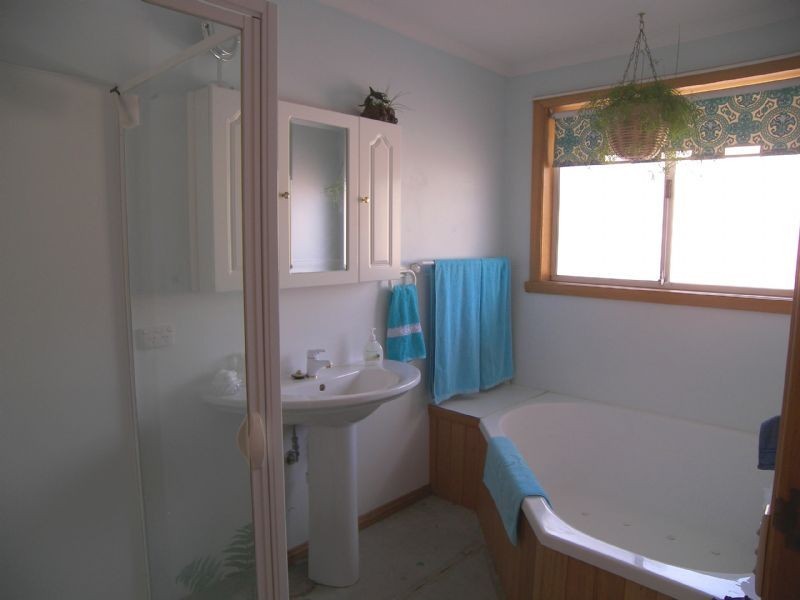 94 Gibson Street, Kings Meadows TAS 7249