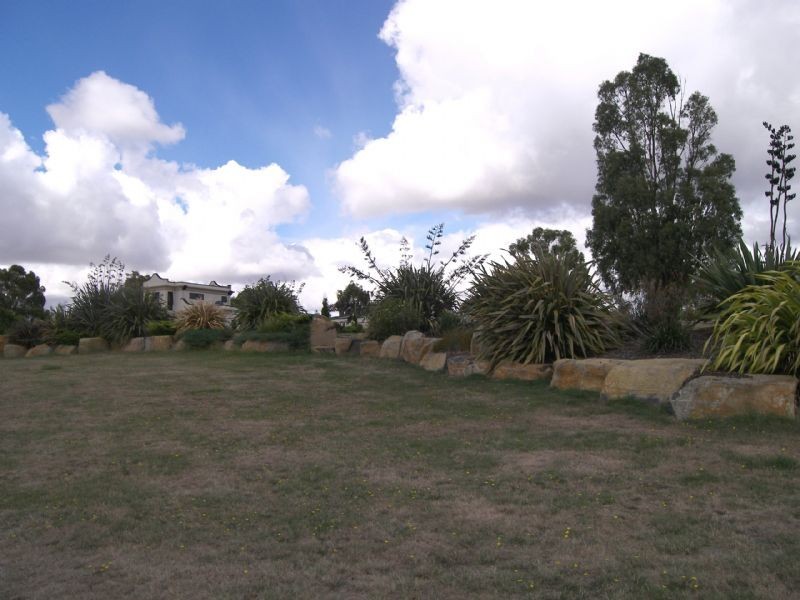 6 Ridgewood Lane, Kings Meadows TAS 7249