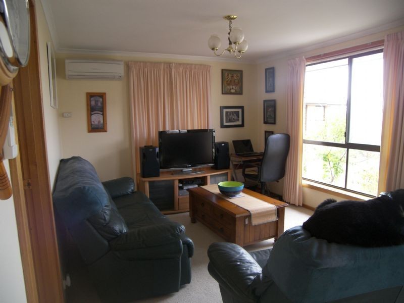 2 Winifred Circle, Riverside TAS 7250