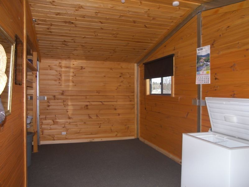 42 Veterans Row, Westbury TAS 7303