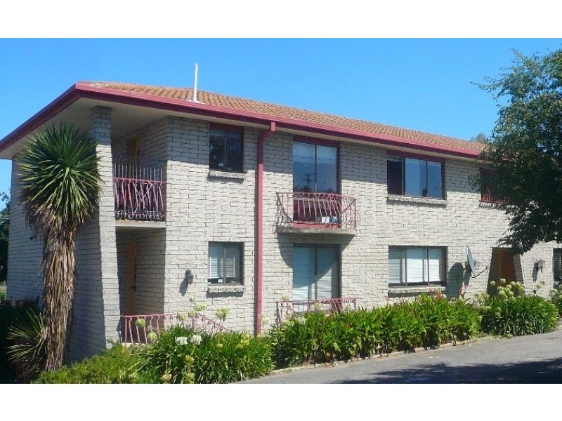 4/4 Alanvale Road, Newnham TAS 7248