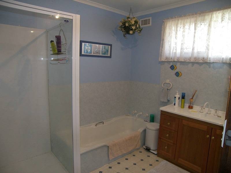 7 Rossmoyne Street, Norwood TAS 7250