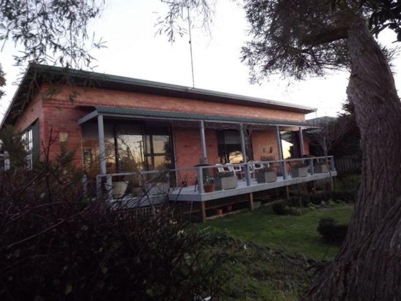 27 The Strand, George Town TAS 7253