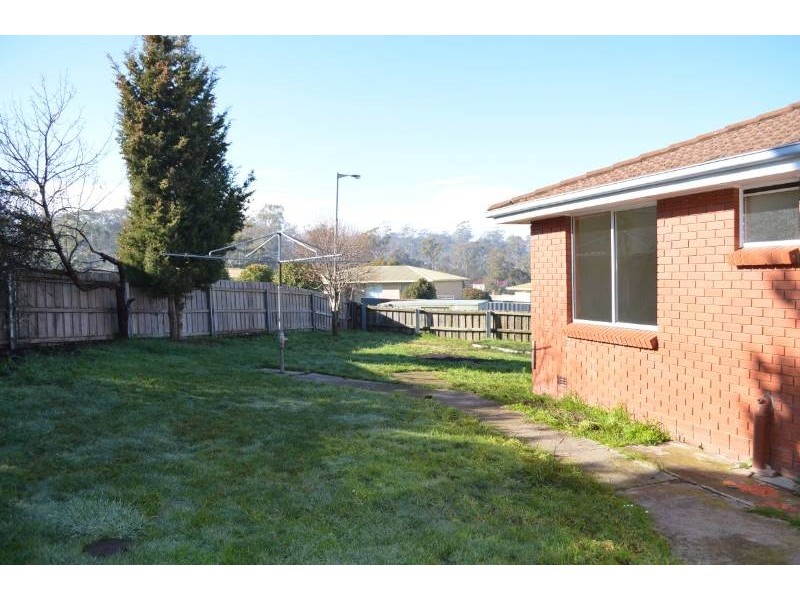 1 Tandara Street, Ravenswood TAS 7250