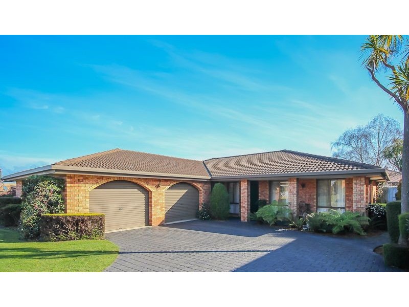 7 El Greco Court, Newnham TAS 7248