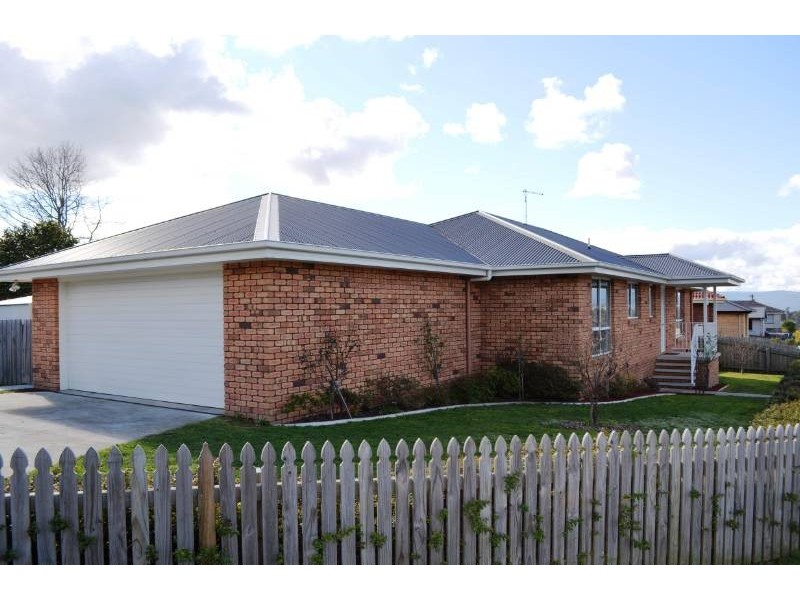 17 Burrows Street, Prospect Vale TAS 7250