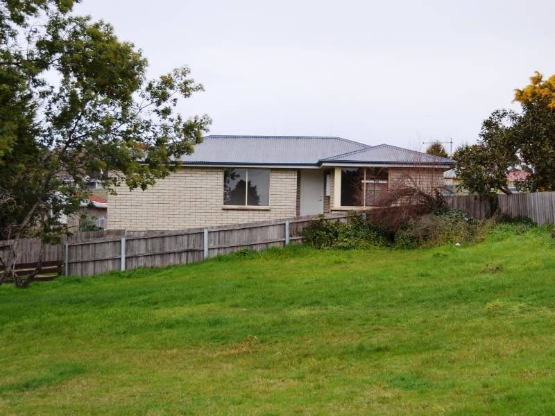 22 Emita Parade, Waverley TAS 7250