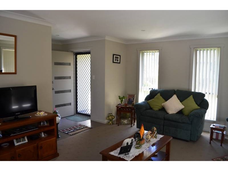 1/38 Bethune Place, Newnham TAS 7248