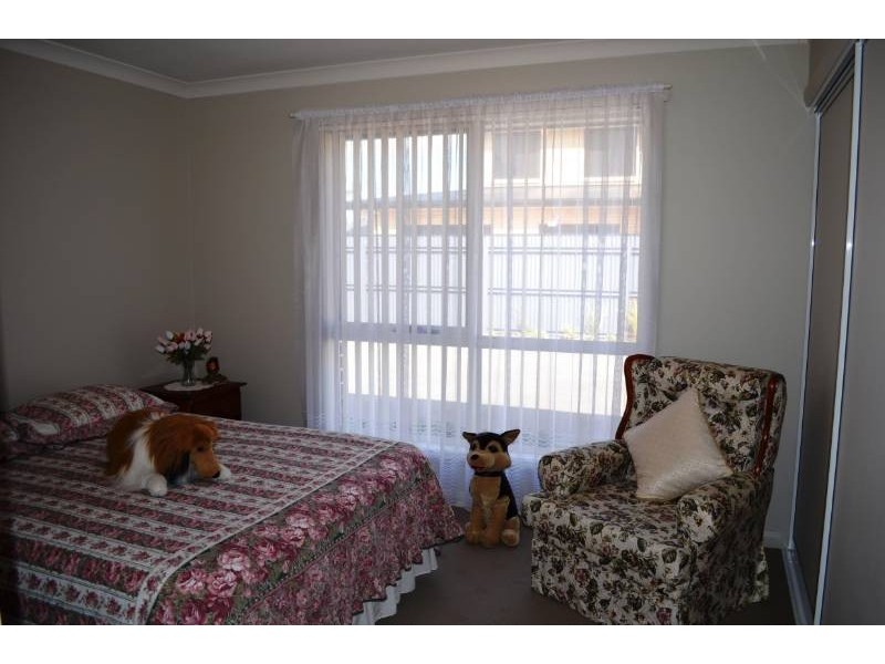 1/38 Bethune Place, Newnham TAS 7248