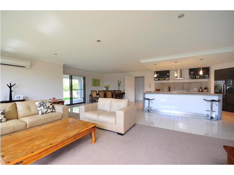 21 Comice Place, Newnham TAS 7248