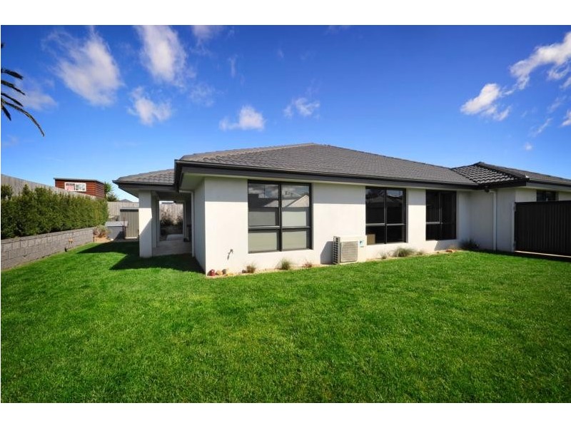 21 Comice Place, Newnham TAS 7248