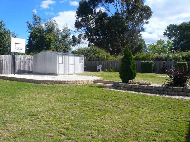 17 Mount Stuart Drive, Newnham TAS 7248