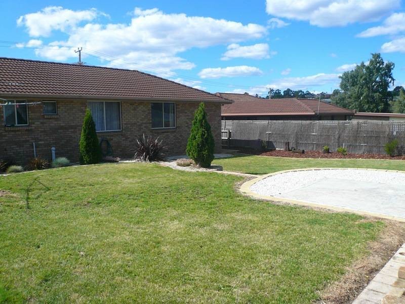 17 Mount Stuart Drive, Newnham TAS 7248