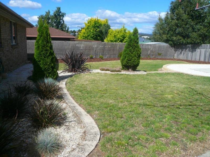 17 Mount Stuart Drive, Newnham TAS 7248