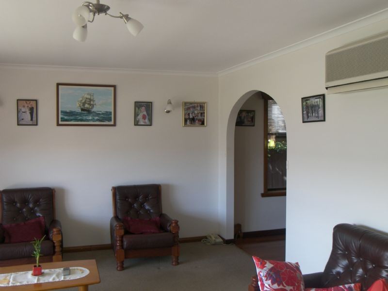 8 Bronzewing Avenue, Newnham TAS 7248