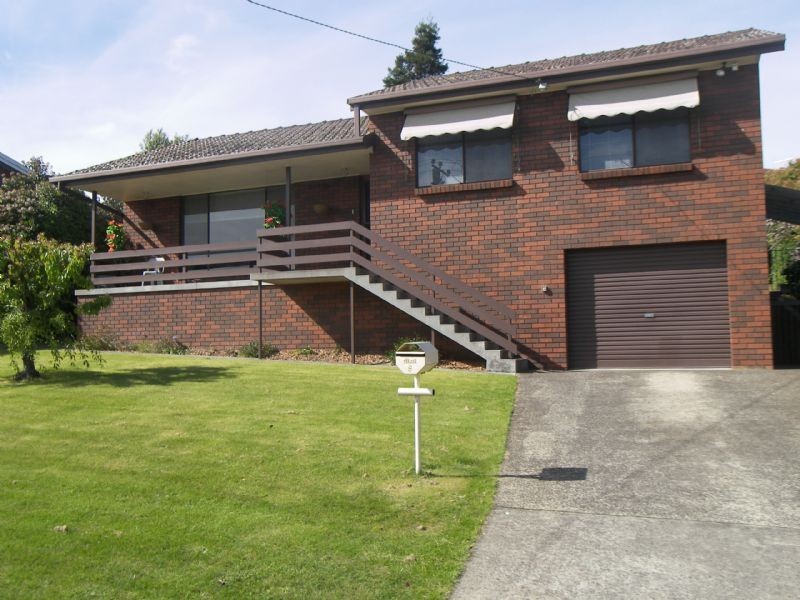8 Bronzewing Avenue, Newnham TAS 7248