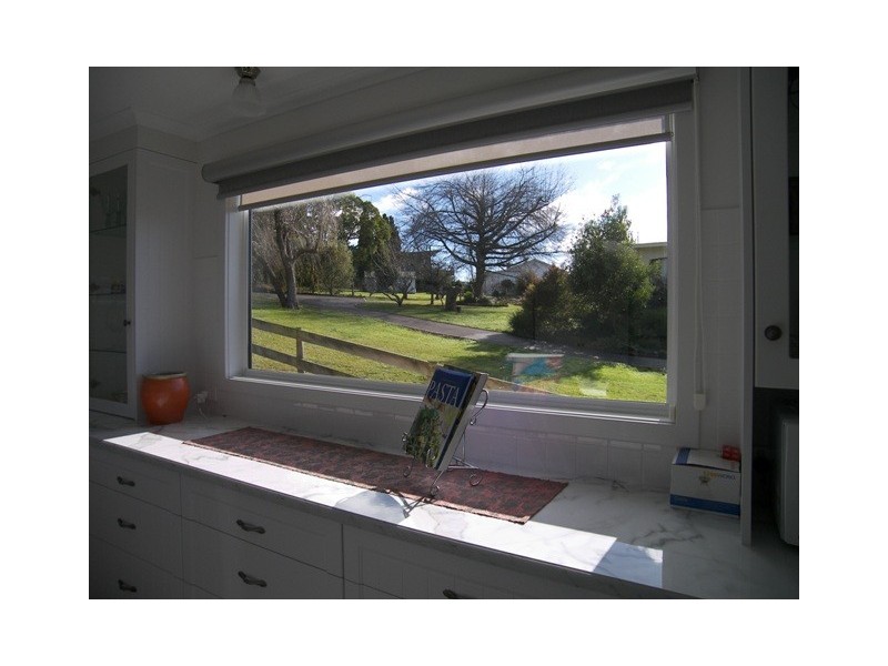 16 Paringa Avenue, Lanena TAS 7275