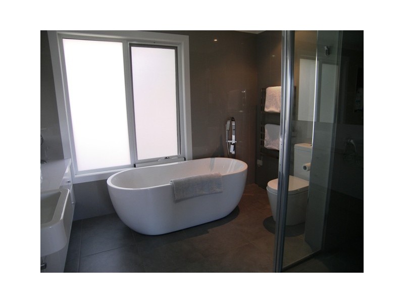 16 Paringa Avenue, Lanena TAS 7275