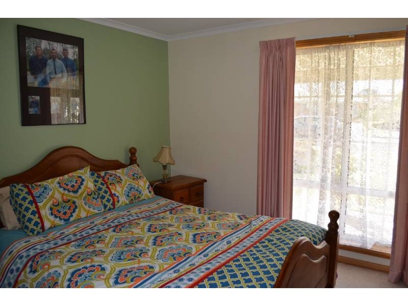 23 Mount Stuart Drive, Newnham TAS 7248