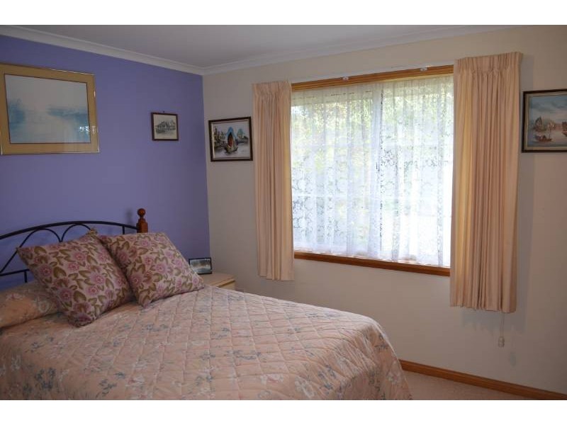 23 Mount Stuart Drive, Newnham TAS 7248