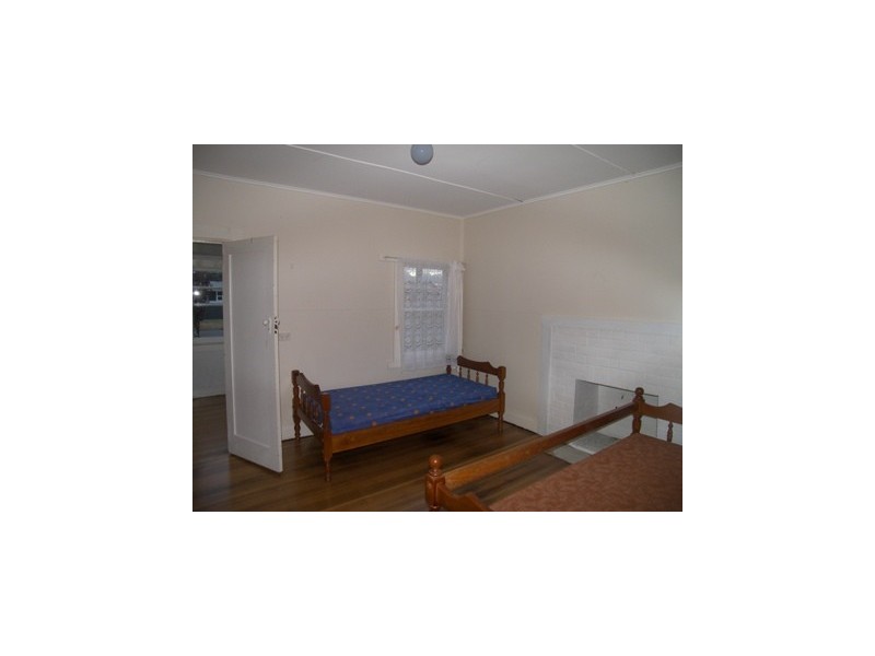 12 Beatty Street, Beauty Point TAS 7270