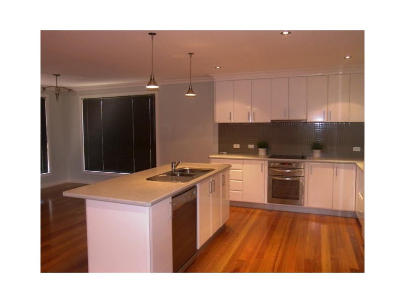 3 Senator Court, Newnham TAS 7248