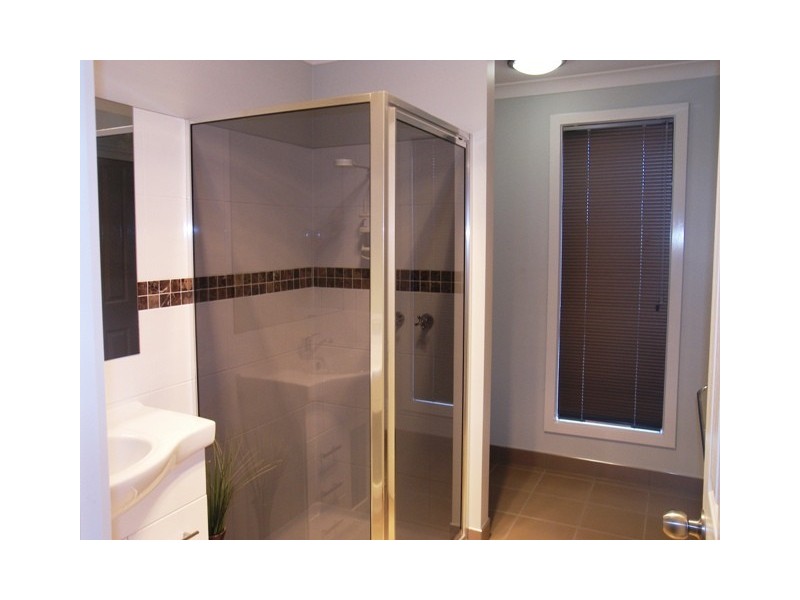 3 Senator Court, Newnham TAS 7248