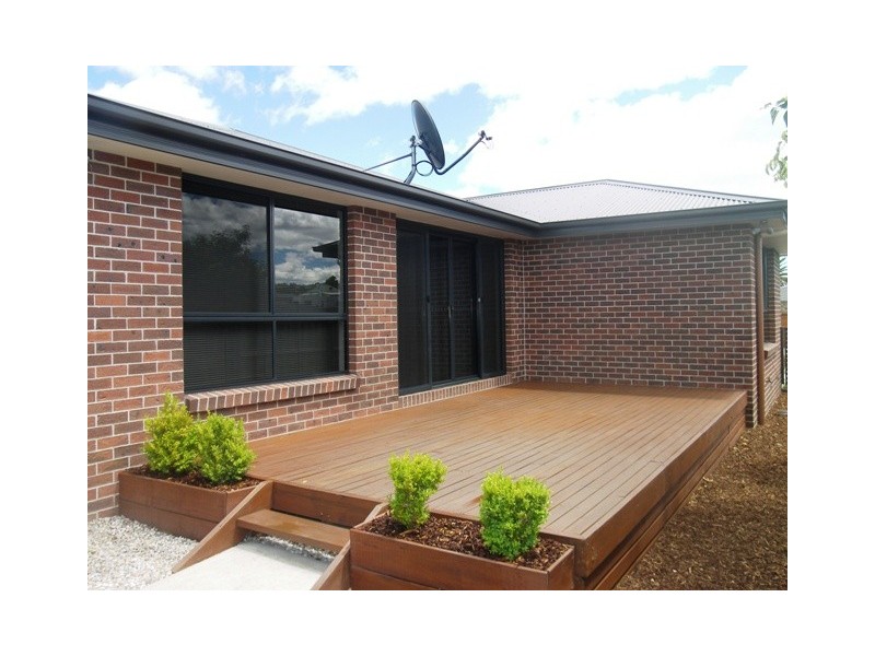 3 Senator Court, Newnham TAS 7248