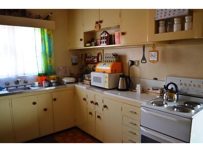 2 Tompsons Lane, Newnham TAS 7248