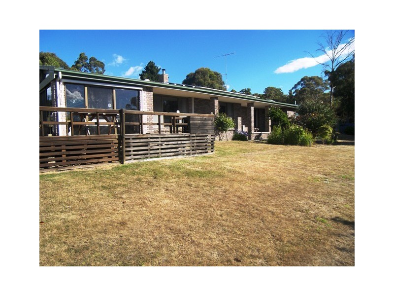 9 Swan Drive, Swan Bay TAS 7252