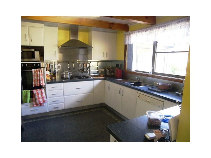 9 Swan Drive, Swan Bay TAS 7252