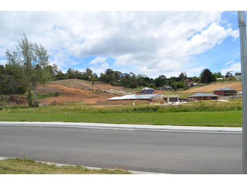 1/11 Eldonhurst Drive, Newstead TAS 7250