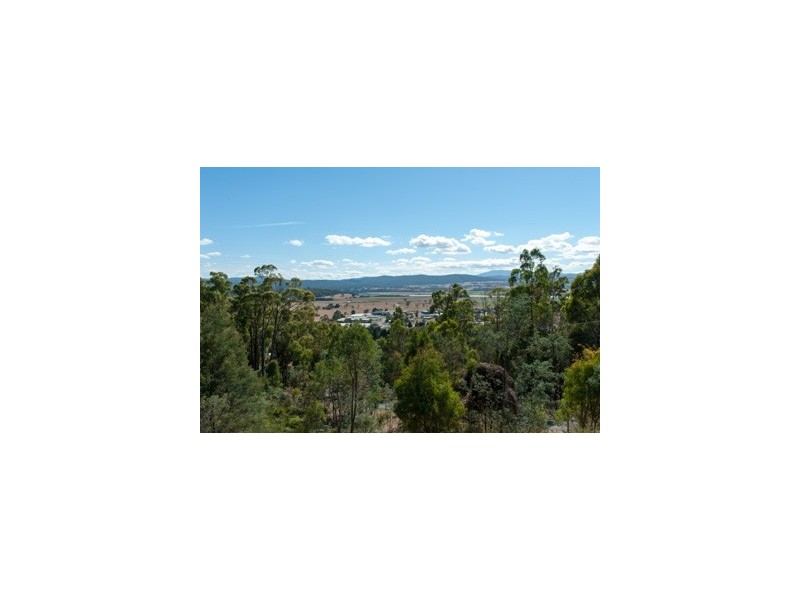 24 Acropolis Drive, Legana TAS 7277