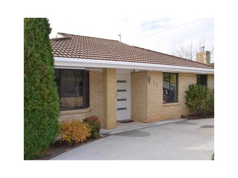 24 Whitford Grove, Trevallyn TAS 7250