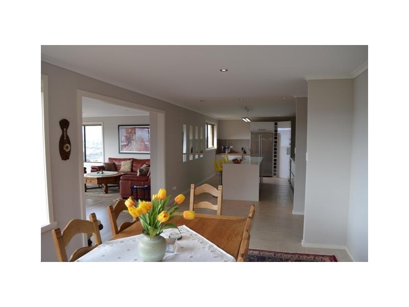 24 Whitford Grove, Trevallyn TAS 7250