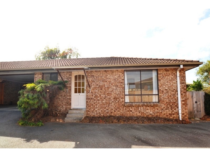 1/9 Belmont Court, Newnham TAS 7248