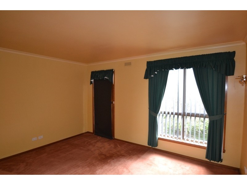 16 Cromwell Street, Perth TAS 7300