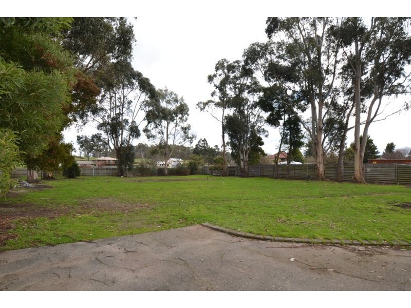 16 Cromwell Street, Perth TAS 7300