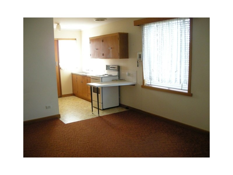 4/6 Albert Street, Youngtown TAS 7249