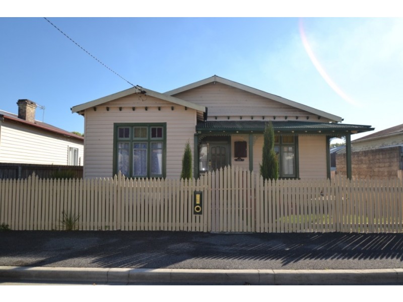 16 Moore Street, Invermay TAS 7248