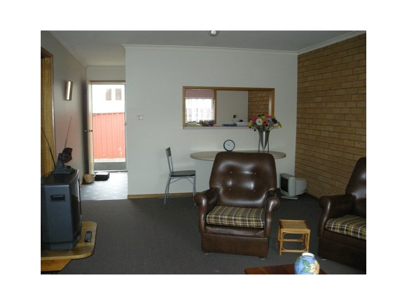 2/17-19 Button Street, Mowbray TAS 7248