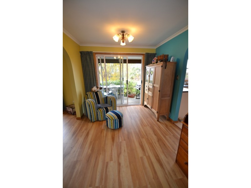 354 Gravelly Beach Road, Gravelly Beach TAS 7276