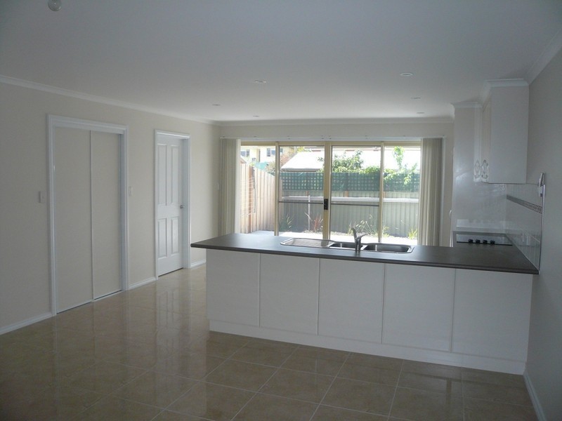 2/11 Goulburn Street, St Leonards TAS 7250